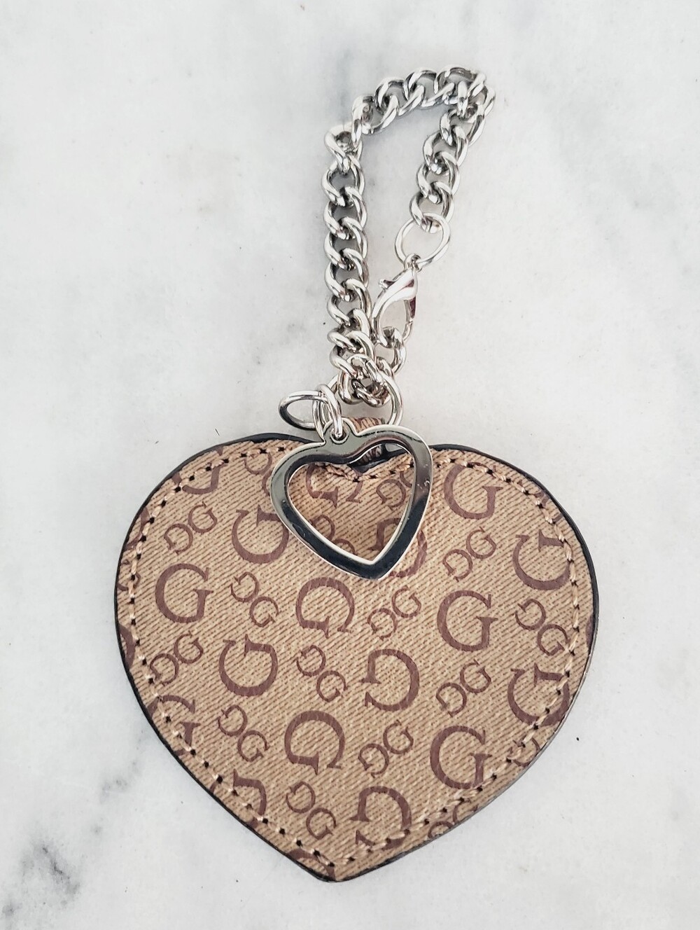 GUESS Silver Brown Heart Bag Charm Hang Tag Designer Logo FOB Y2K Purse